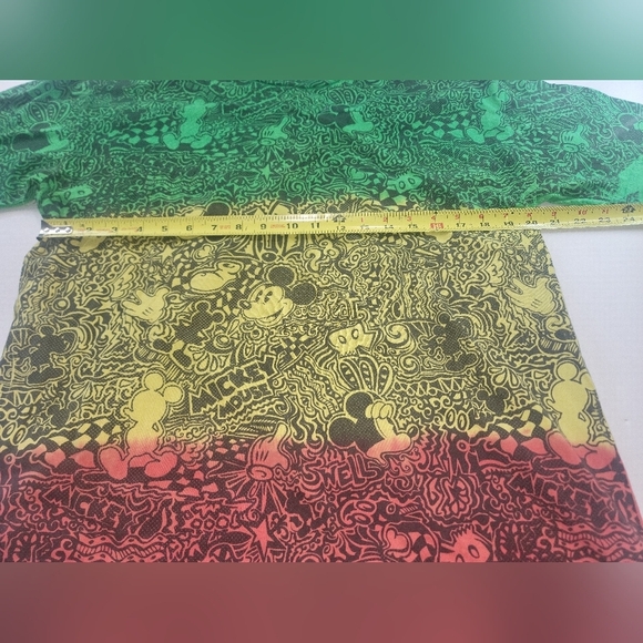 Disney Authentic Park Tri Color Short Sleeve Crew Neck SZ L All Over Front Print - Picture 4 of 10